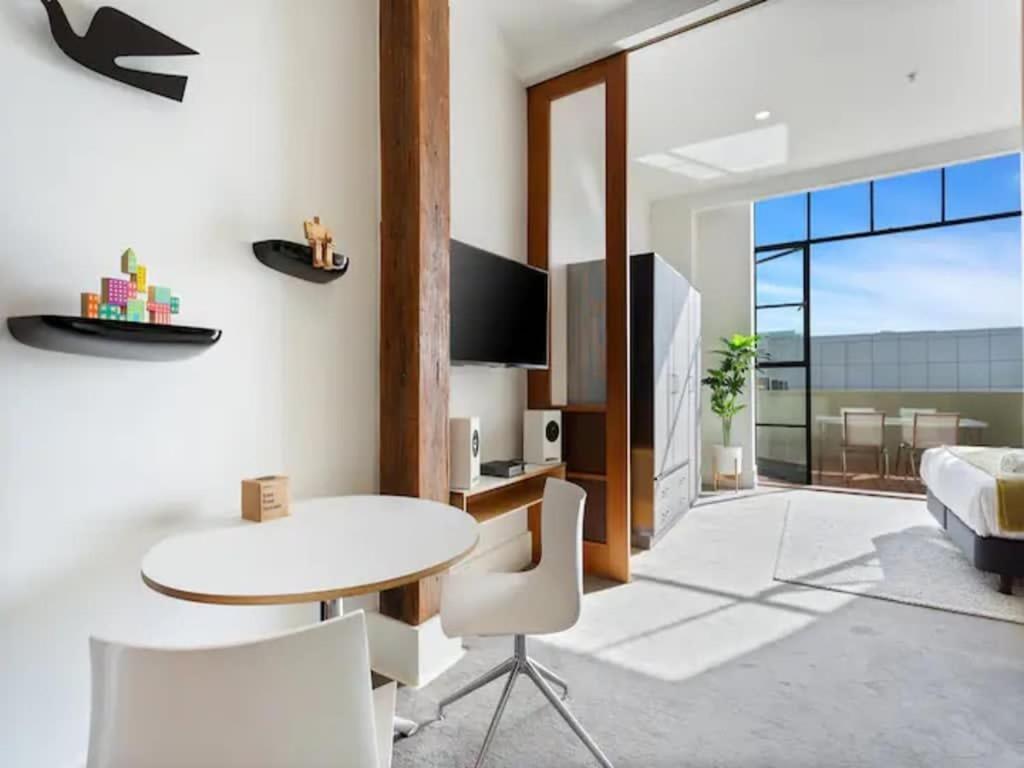 Lovely Bright Apartment With Balcony Pool And Gym Auckland Exteriör bild