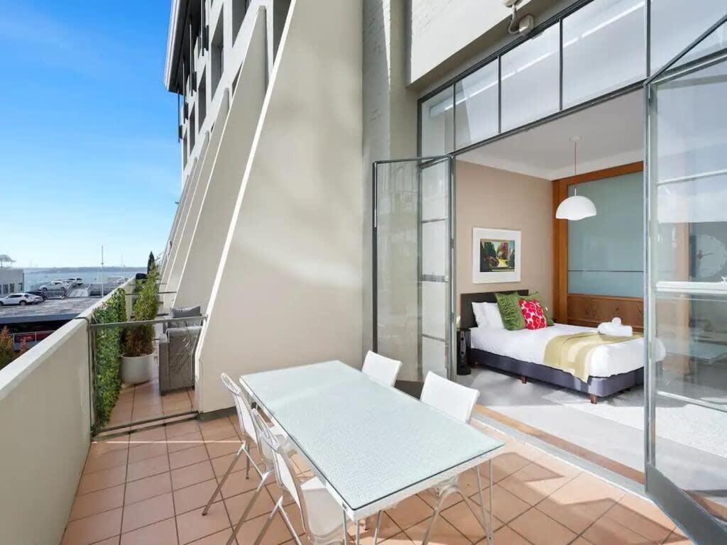 Lovely Bright Apartment With Balcony Pool And Gym Auckland Exteriör bild